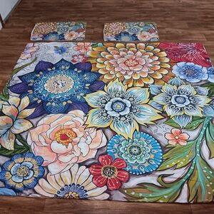 Floral Multicolor Bedding Set